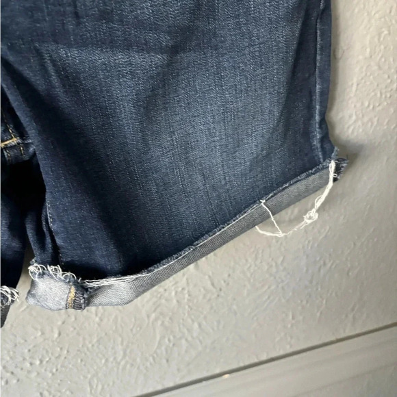 Calvin Klein, high rise, denim, cut off, shorts, size 6 - Picture 12 of 13